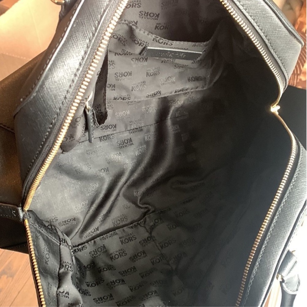 Michael Kors Black Saffiano Leather Large Zip Around Satchel w/Gold Hardware - Picture 10 of 15